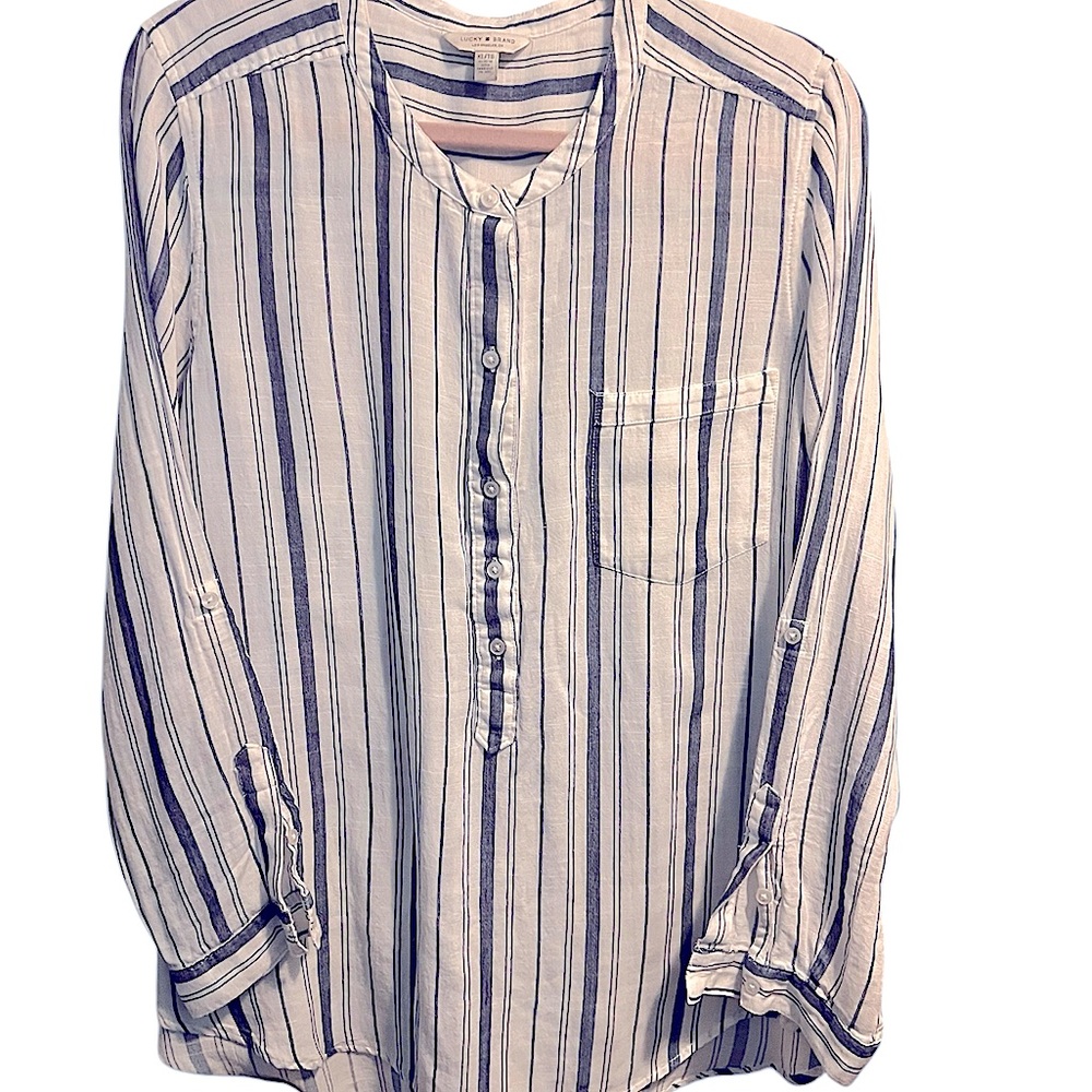 Lucky Brand White and Blue 3/4 Sleeve Boxy Button Down Striped Shirt